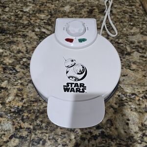 Star Wars White Waffle Maker